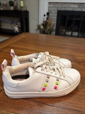 G/FORE White Kids Golf Sneakers with Pink & Neon Yellow Studs